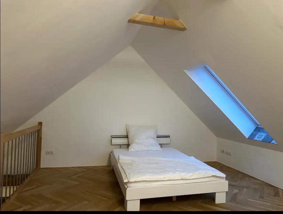 Exklusive Maisonetten Wohnung Mit Gartenzugang 奥格斯堡 外观 照片